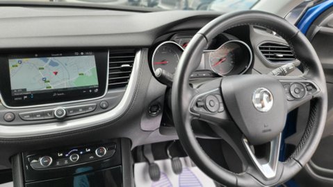 Vauxhall Grandland X GRIFFIN 15