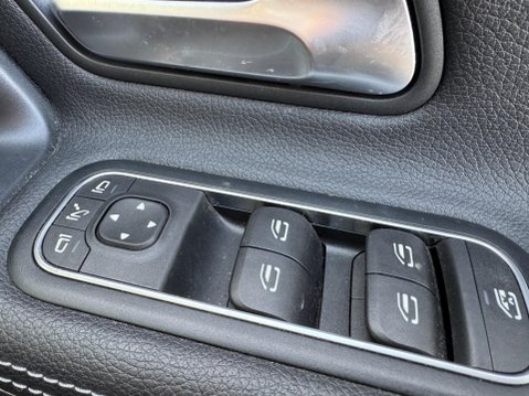 Mercedes-Benz CLA Class 2.0 CLA220d AMG Line (Premium Plus) Shooting Brake 8G-DCT Euro 6 (s/s) 5dr 30