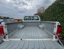 Toyota Hilux Active | 2.4 LT | AC | Sensors | Double Cab | 9