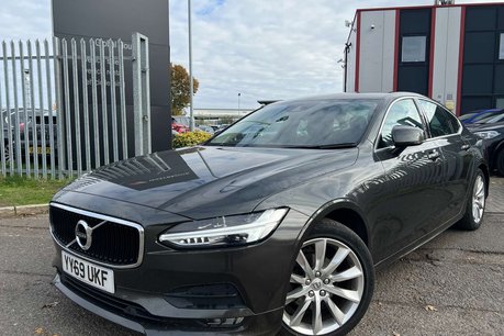Volvo S90 2.0 D4 Momentum Plus Saloon 4dr Diesel Auto Euro 6 (s/s) (190 ps) 7