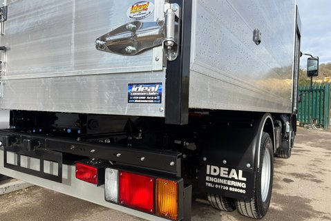 Isuzu Grafter N35.150 Toolbox Arbor Tipper Truck - Barn Doors / Lift Up Roof 23