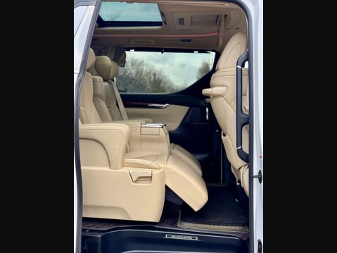Toyota Alphard 3.5 V6 EXECUTIVE LOUNGE 7 SEAT 20