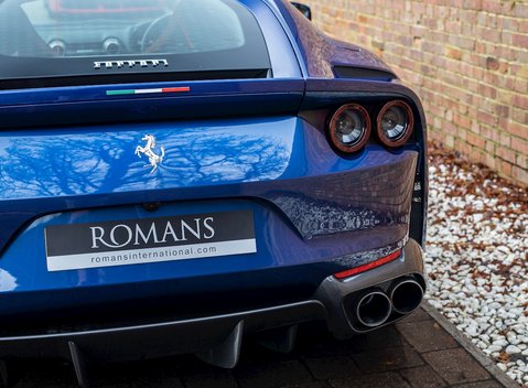 Ferrari 812 Superfast 23