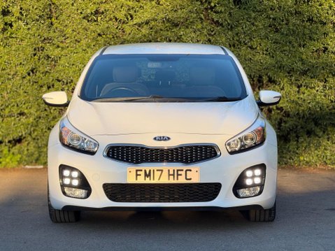 Kia Ceed 1.0 T-GDi GT-Line Euro 6 (s/s) 5dr 3