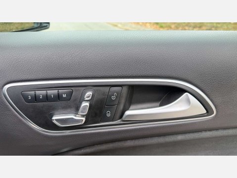 Mercedes-Benz A Class 2.1 A 200 D AMG Line Premium+ Auto 5dr 30