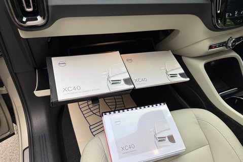 Volvo XC40 T5 INSCRIPTION AWD -XENIUM -360 CAMERA -PAN ROOF -HARMAN KARDON -WINTER PAC 64