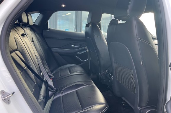 Jaguar E-Pace R-DYNAMIC SE 23