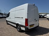 Mercedes-Benz Sprinter AUTO MWB L2H2 High Roof 315 Pro Air Con Camera EURO 6 10
