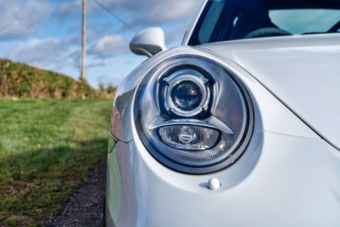 Porsche 911 GT3 PDK 18