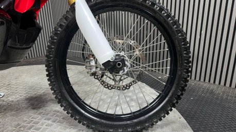 Honda CRF250 Rally 2017 ONLY 5K ENDURO ON / OFF ROAD BIKE MOT WARRANTY 250CC 9