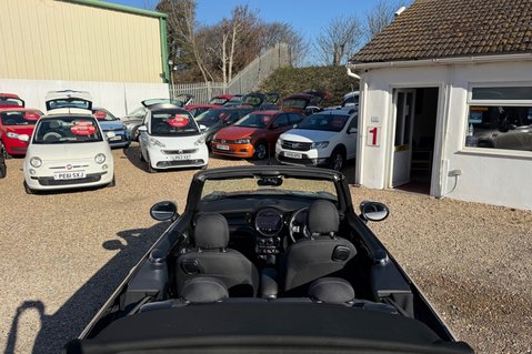 Mini Convertible COOPER…CONVERTIABLE…AUTOMATIC …FULL MINI HISTORY…SAT NAV.. 7