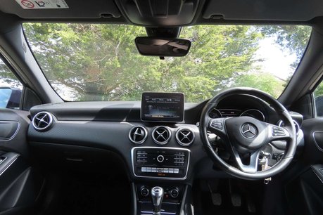 Mercedes-Benz A Class 1.5 A180d Sport Edition Euro 6 (s/s) 5dr 8