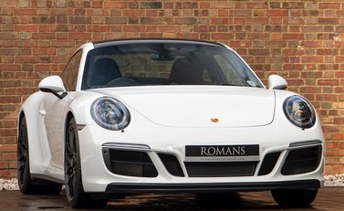 Porsche 911 (991.2) Carrera 4 GTS 1