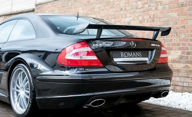 Mercedes-Benz CLK DTM AMG 27