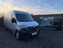 Renault Master 2.3 dCi 35 Business+ FWD LWB Medium Roof Euro 6 4dr