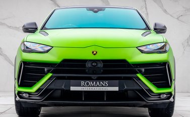 Lamborghini Urus PERFORMANTE 7