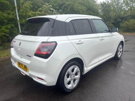 Suzuki Swift 1.2 MHEV Motion Euro 6 (s/s) 5dr 3