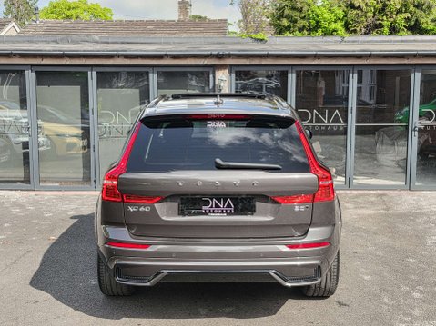 Volvo XC60 2.0 XC60 Ultimate B5 MHEV AWD Auto 4WD 5dr 38