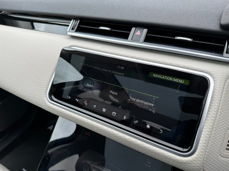 Land Rover Range Rover Velar R-DYNAMIC SE 62