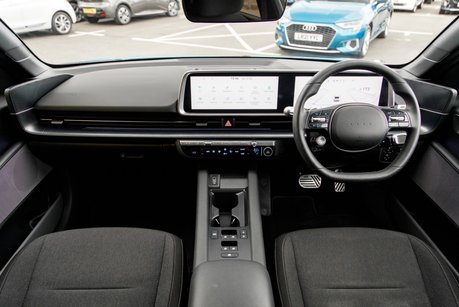 Hyundai IONIQ 6 PREMIUM
