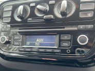 Volkswagen Up 1.0 Move Up 3dr 27