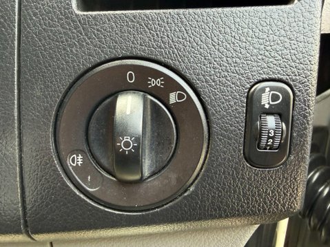 Mercedes-Benz Sprinter 2.1 310 CDi Panel Van 4dr Diesel Manual RWD L3 H3 (240 g/km, 95 bhp) 24