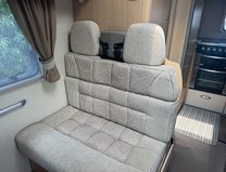 Bessacarr E 5 Berth | 4 Belts | Dinette | Rear Kitchen| Side Bathroom | Vanlux 24
