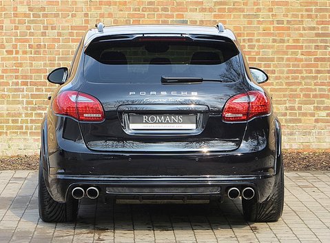 Porsche Cayenne Turbo Merdad 6