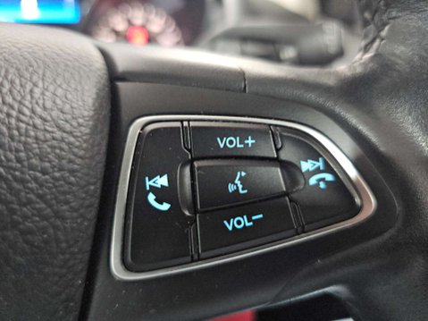 Ford Focus 1.0 Focus Zetec 5dr 54