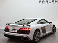 Audi R8 5.2 FSI V10 Performance Coupe 2dr Petrol S Tronic quattro Euro 6 (s/s) (620 4