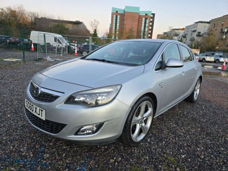 Vauxhall Astra 1.6 16v SRi Auto Euro 5 5dr 8