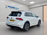 Volkswagen Tiguan 1.5 TSI EVO R-Line Tech DSG Euro 6 (s/s) 5dr 8