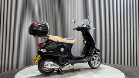 Piaggio Vespa S 2011 IDEAL LEARNER SCOOTER 125CC ONLY 14K PROJECT 3