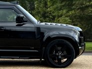 Land Rover Defender V8 13