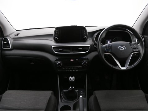Hyundai TUCSON 1.6 GDi SE Nav Euro 6 (s/s) 5dr 9