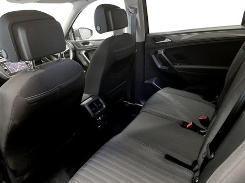 Volkswagen Tiguan Allspace 1.5 TSI Life SUV 5dr Petrol Manual Euro 6 (s/s) (150 ps) DAB Radio - Parkin 20