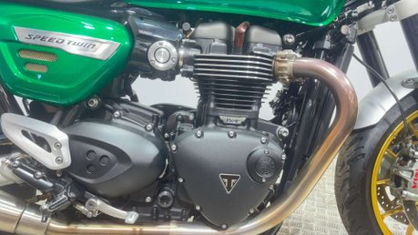 Triumph Speed Twin 2021 11K 1 OFF CUSTOM OUTSTANDING CONDITION MODERN RETRO 41