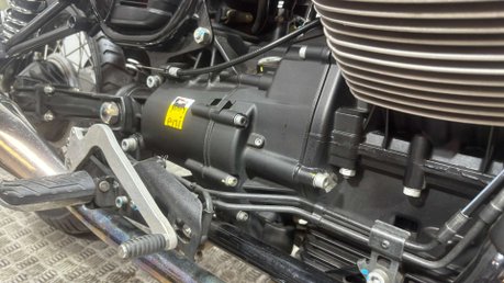 Moto Guzzi V7 ABS SPECIAL 2015 ONLY 7K MOT EXCELLENT CONDITION RETRO 744CC 36