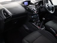 Ford B-Max TITANIUM NAVIGATOR 34