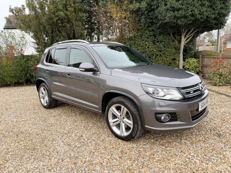 Volkswagen Tiguan 2.0 TDI BlueMotion Tech R-Line 4WD Euro 5 (s/s) 5dr
