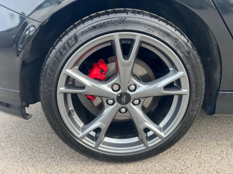 Ford Focus 1.0T EcoBoost ST-Line X Euro 6 (s/s) 5dr 19