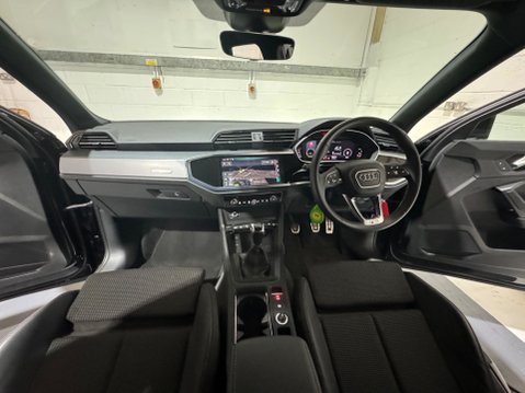 Audi Q3 1.5 TFSI CoD 35 S line Euro 6 (s/s) 5dr 28