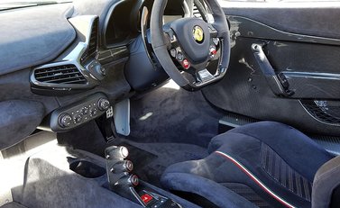 Ferrari 458 Speciale 11