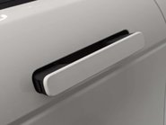 Land Rover Range Rover Evoque 2.0 Range Rover Evoque R-Dynamic D 4x2 5dr 14