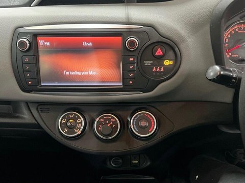 Toyota Yaris 1.33 Dual VVT-i Icon Euro 6 5dr 10