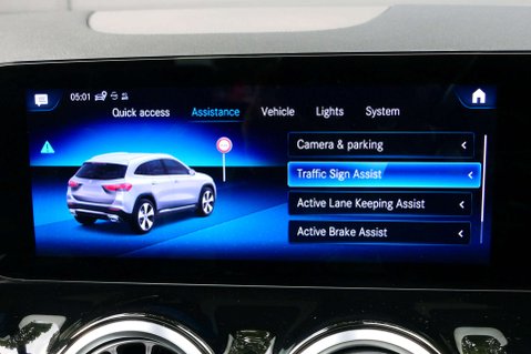 Mercedes-Benz GLA 2.0 GLA 220 AMG Line Premium+ D 4Matic Auto 4WD 5dr 34
