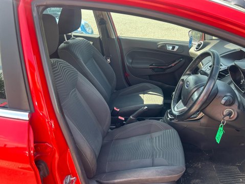 Ford Fiesta 1.6 TDCi ECOnetic Zetec Euro 5 (s/s) 5dr 8