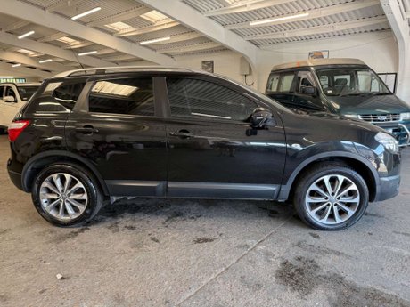 Nissan Qashqai 1.6 Tekna CVT 2WD Euro 5 5dr (AVM) 7