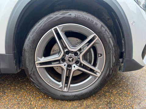 Mercedes-Benz GLA Class GLA 250 E EXCLUSIVE EDITION 36