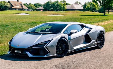 Lamborghini Revuelto 2